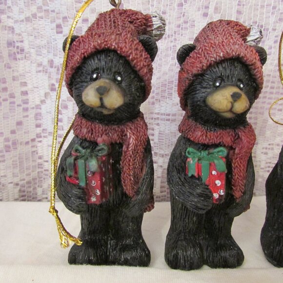 Lot of 4 resin bear ornaments / figure Christmas - Picture 2 of 9